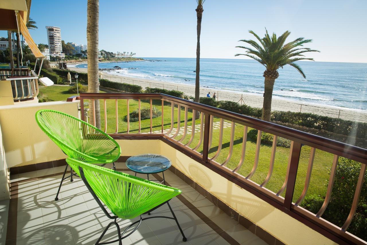 Holidays2riviera Sea Side Front Apartment Sitio de Calahonda