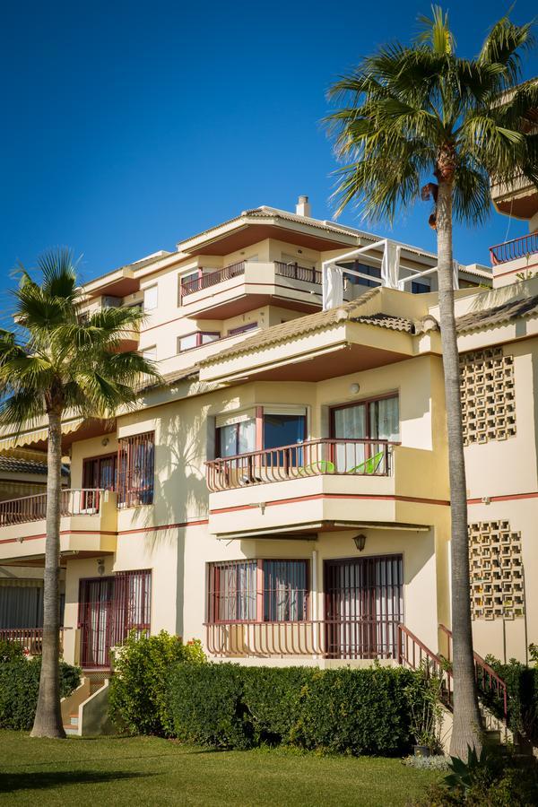 Holidays2riviera Sea Side Front Appartement *
