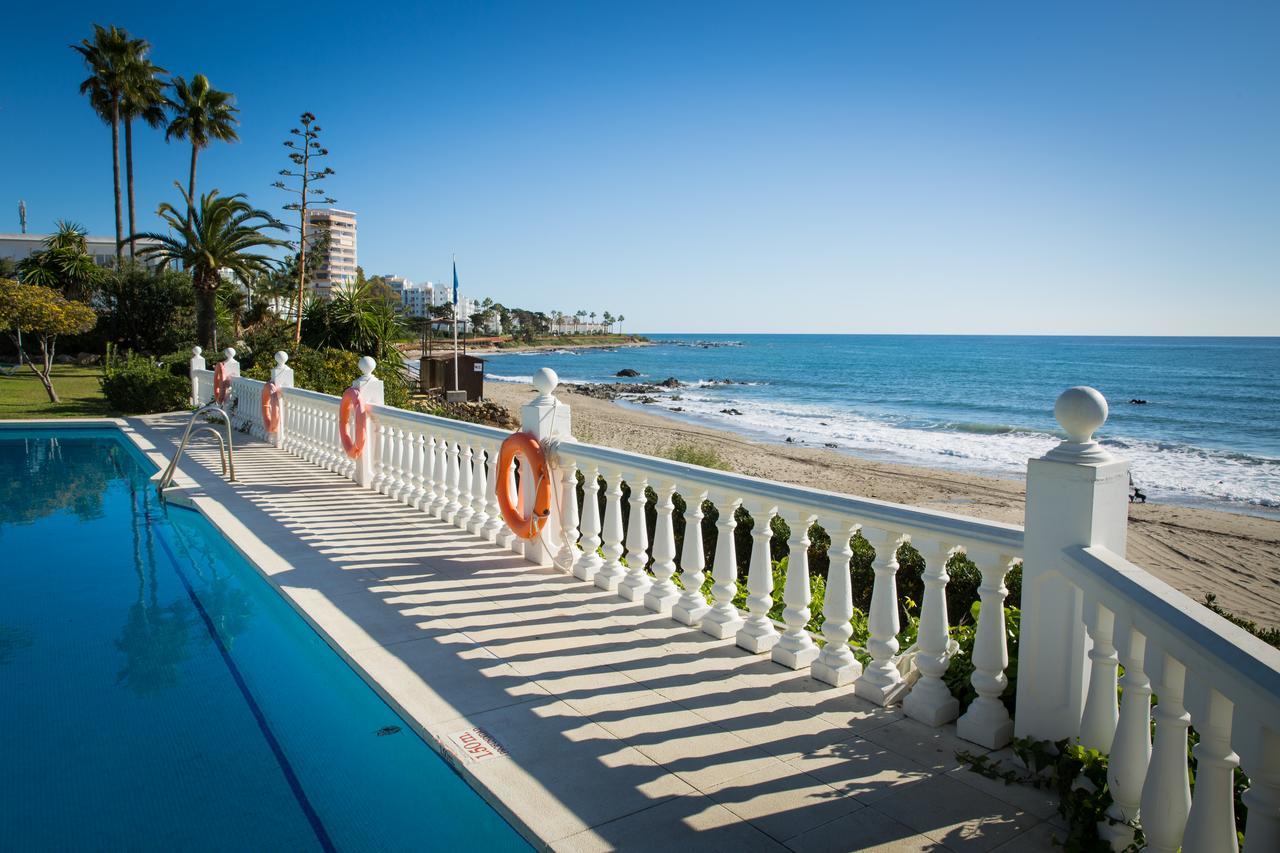 Holidays2riviera Sea Side Front Appartement *